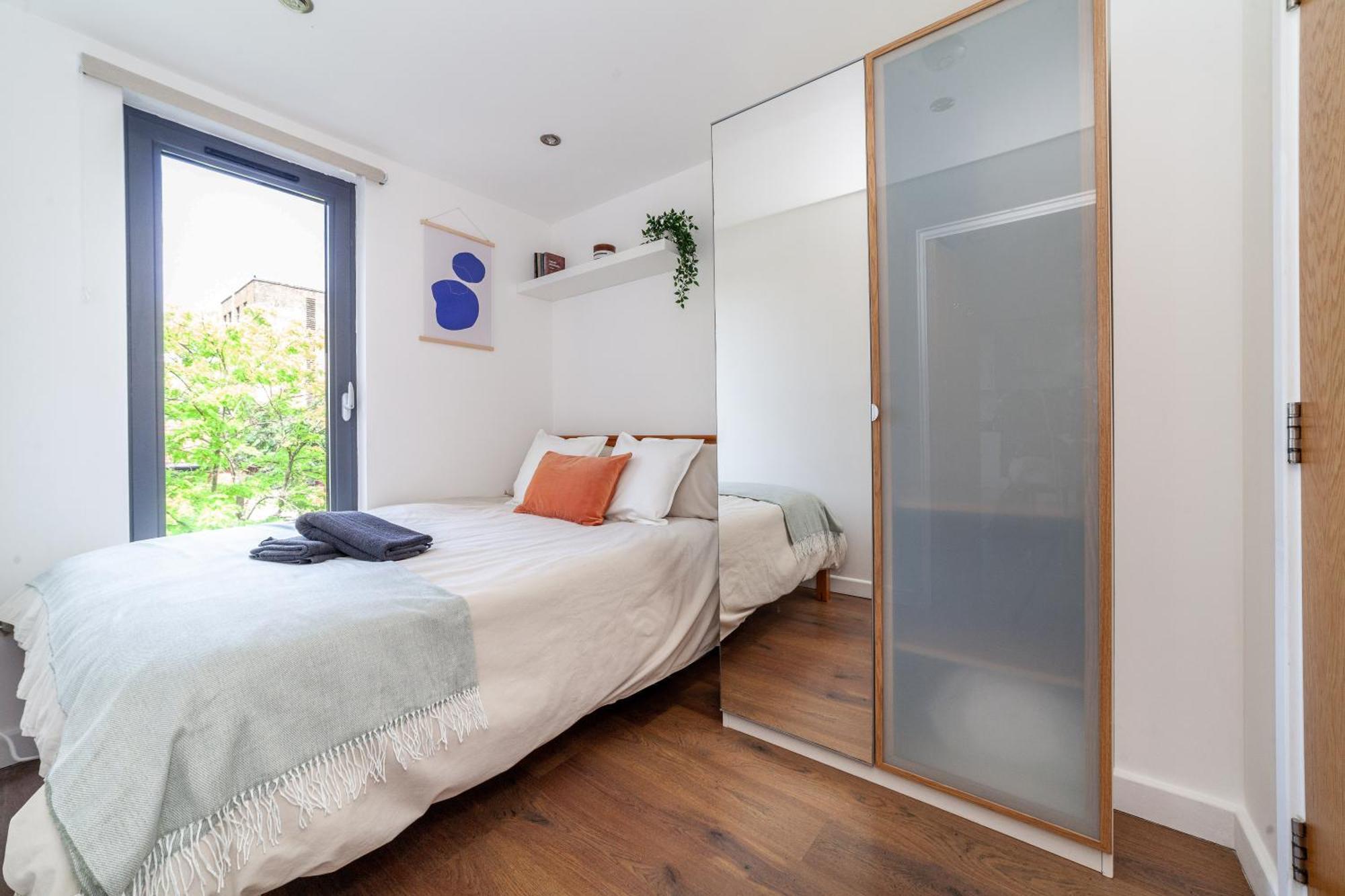 Apartment Modern 3 Bed & 3 Bathrooms Flat, Hackney Downs London
