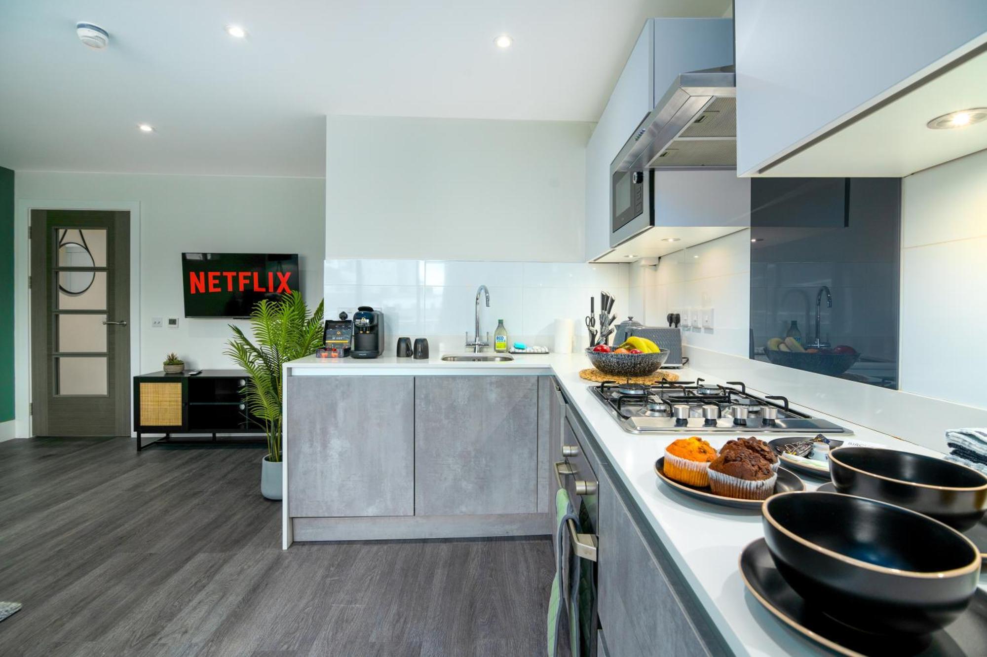 Stylish 1-bed Flat In Whitechapel Apartment *