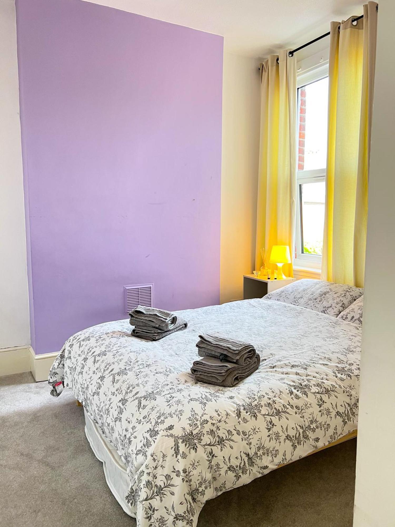 Lägenhet Welcome 2 Bedrooms Flat In Wimbledon