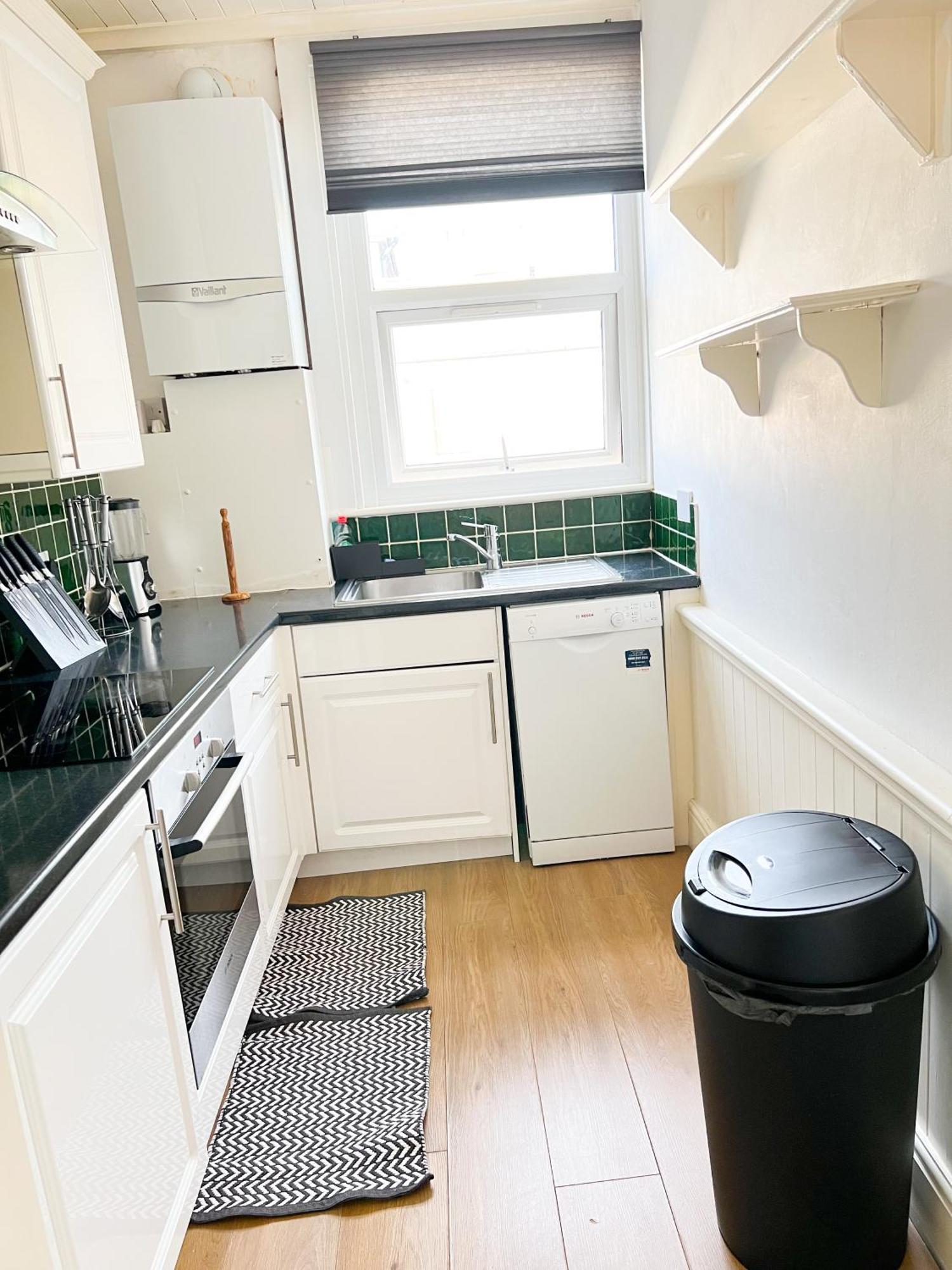Lägenhet Welcome 2 Bedrooms Flat In Wimbledon London