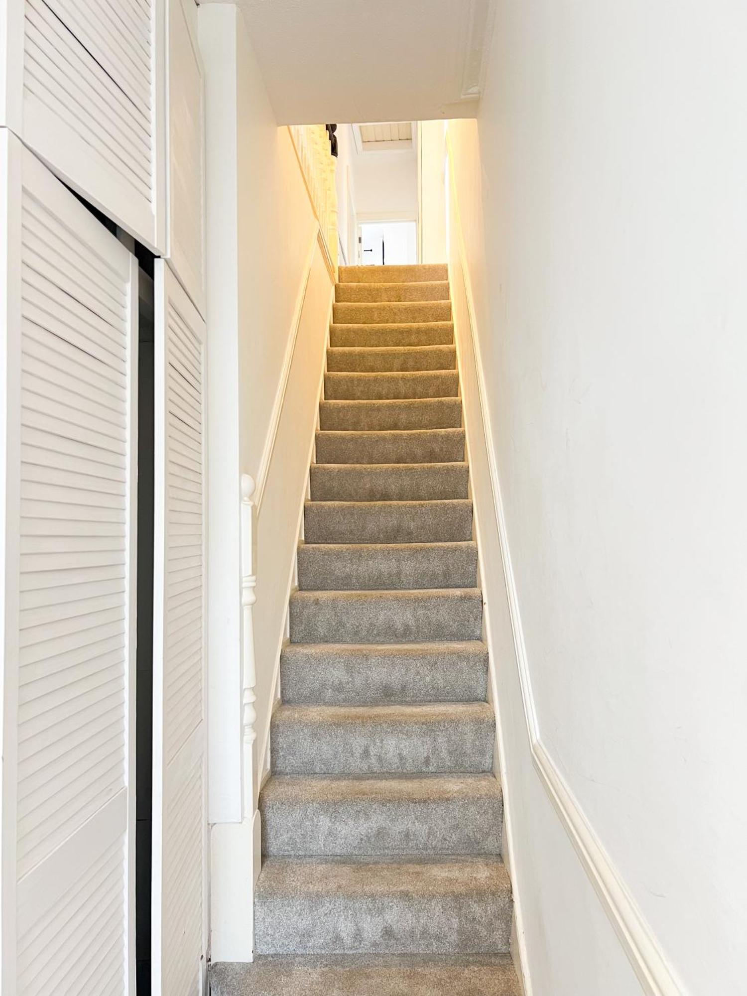 Lägenhet Welcome 2 Bedrooms Flat In Wimbledon