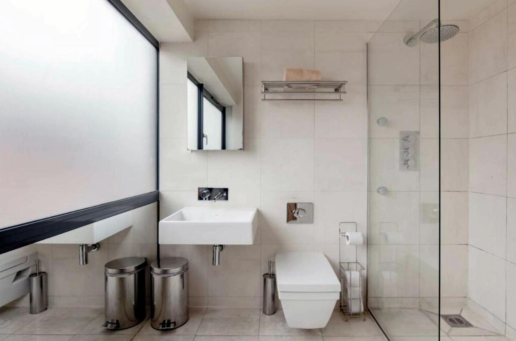 Apartment Spectacular 4 Bedroom London