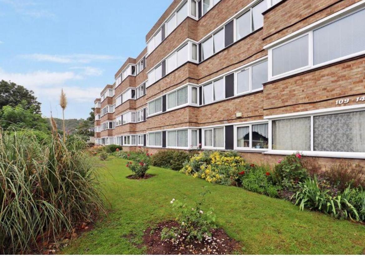 Lejlighed Spacious Wanstead Apartment- Sleeps 4!