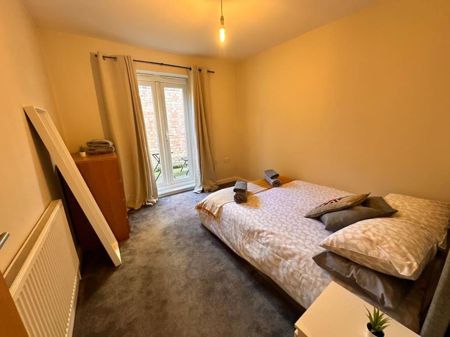 Lejlighed 2 Bedroom In Se13 *