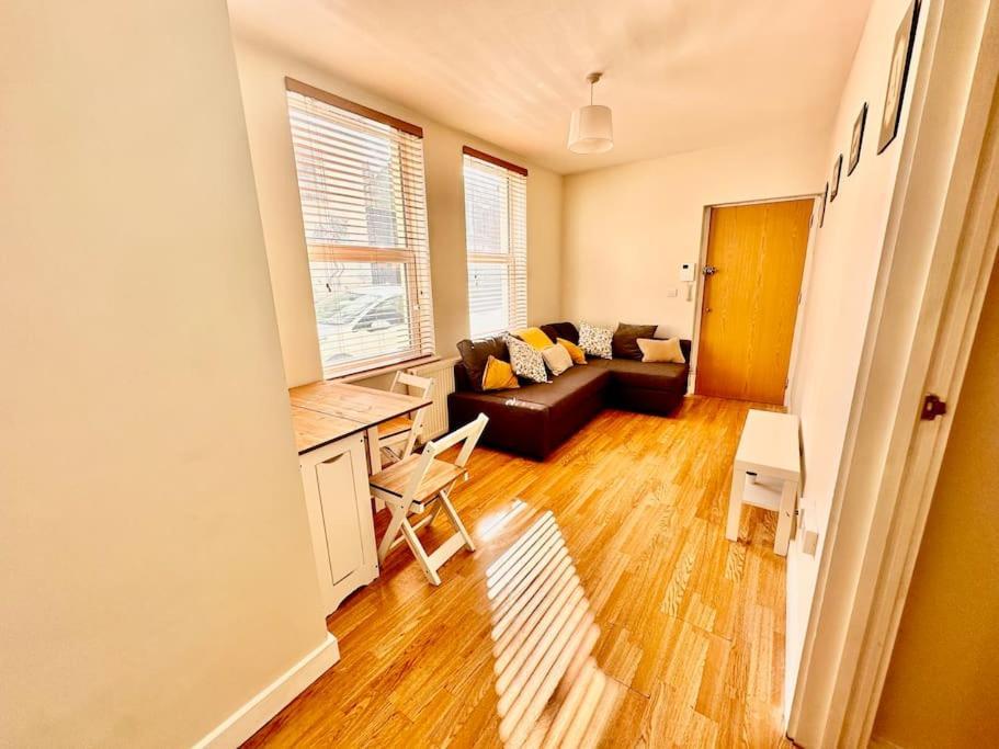 Lejlighed 2 Bedroom In Se13