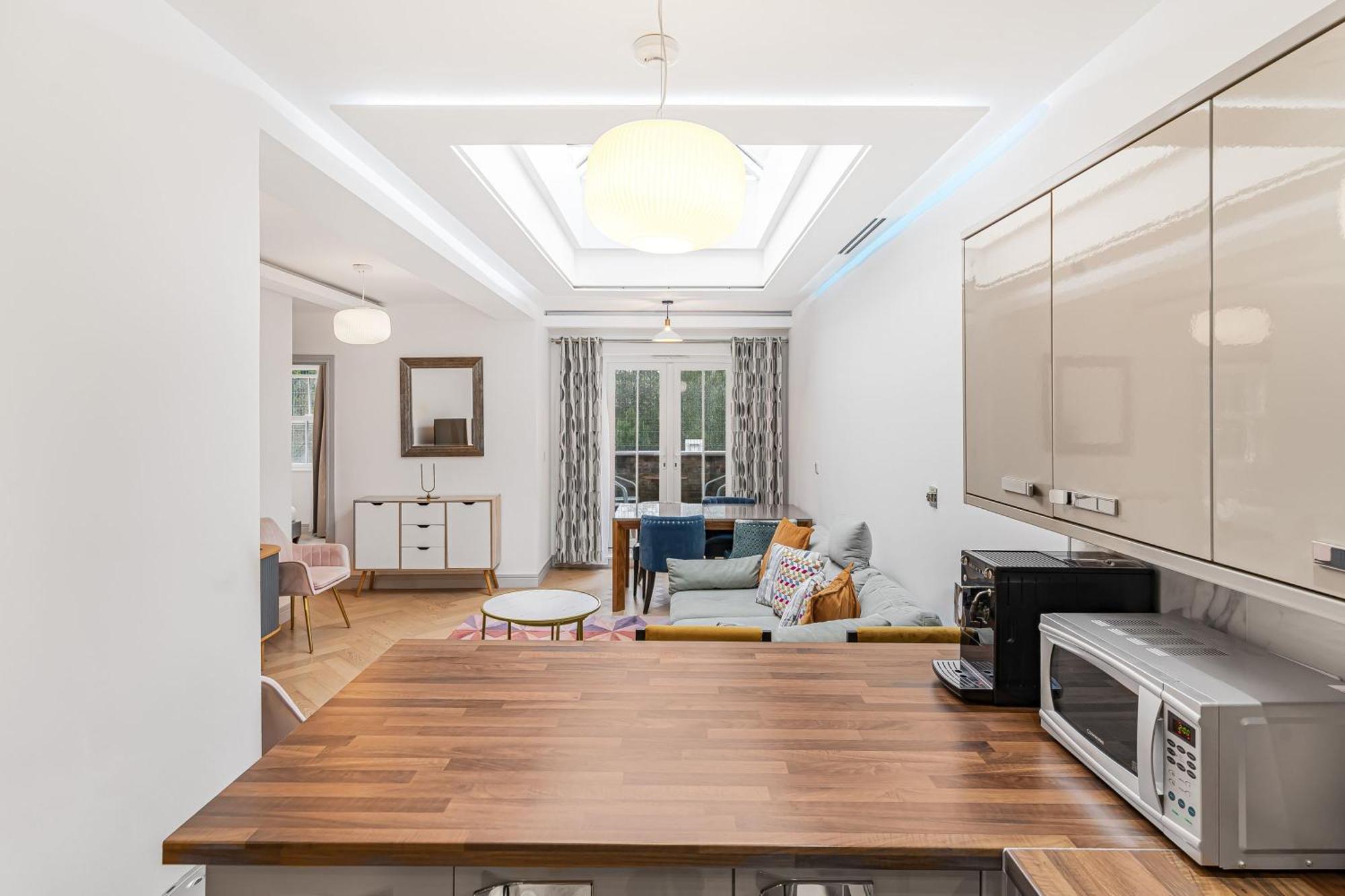 Stylish Modern In Nw6 Londen