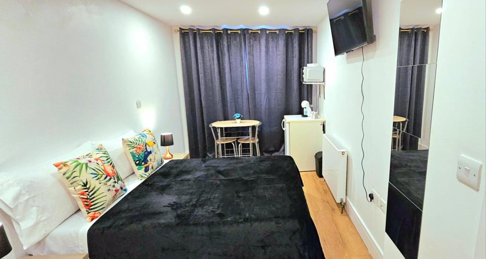 Penelope Ensuite Double Privat bolig *