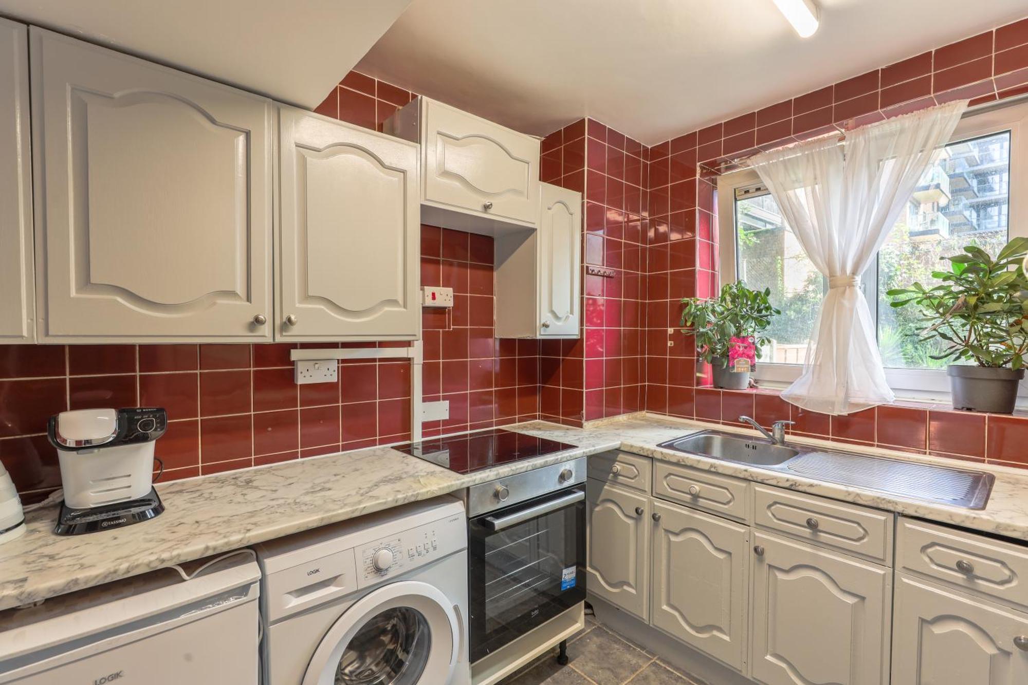 Opulent Heights Gasthuis 5*