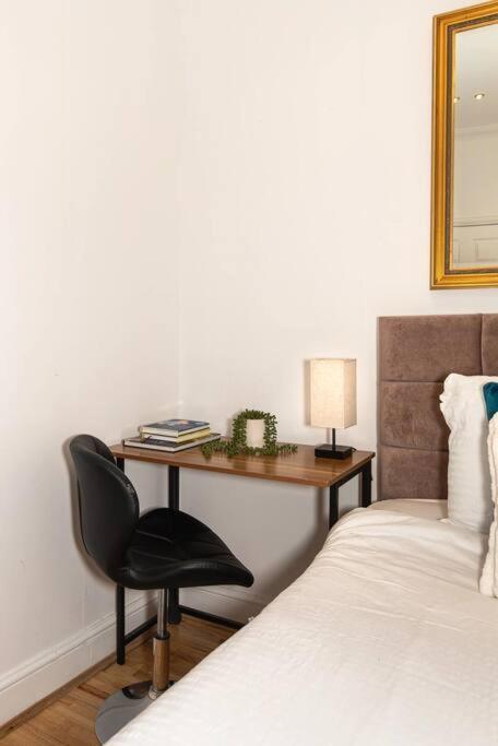 Appartement Discover 2 Bedroom In Kensington Londen