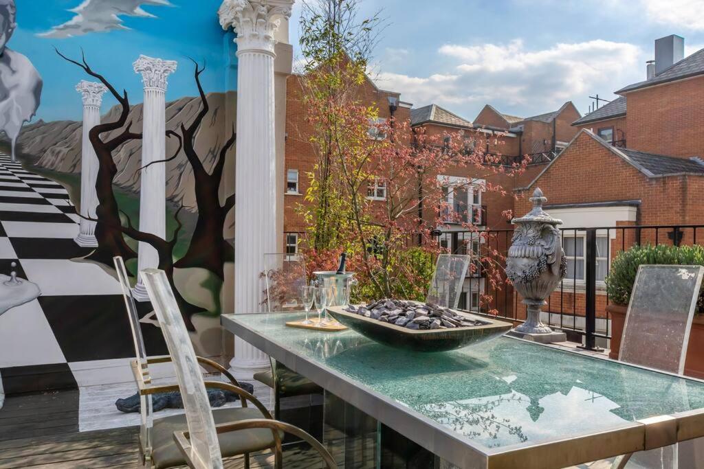 Penthouse Apartment London