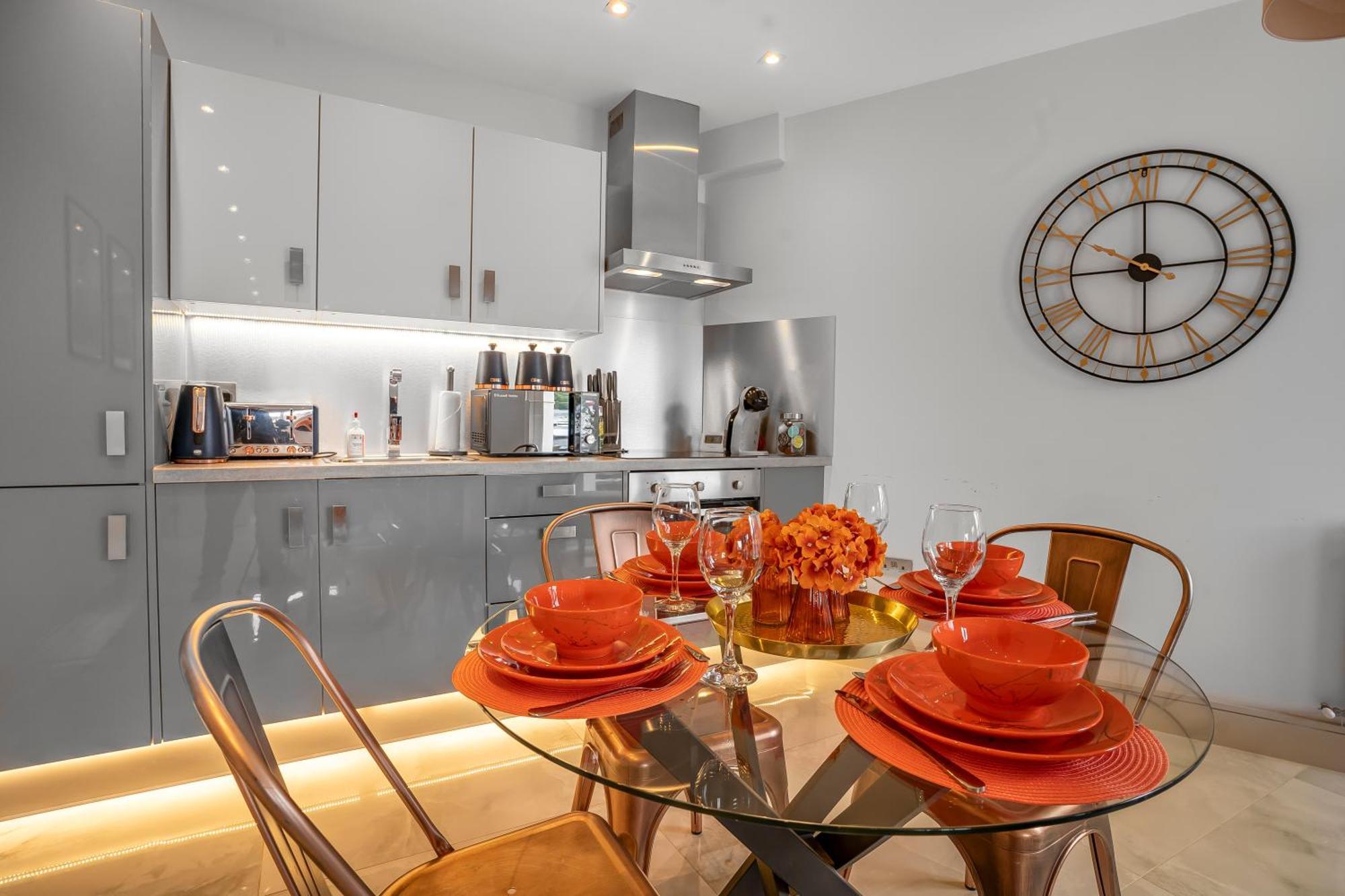 Stylish Near Wembley Stadium Apartment London