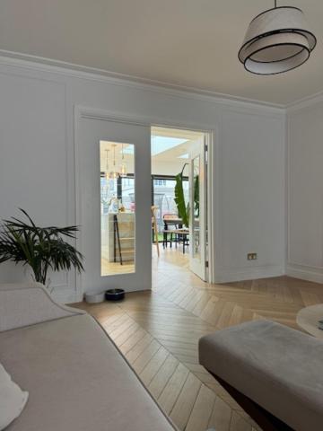 Chiswick Private Bedroom Privatunterkunft *