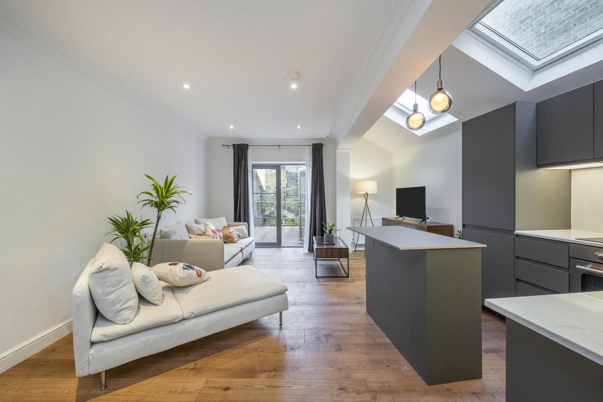 Luxury 2bedroom And 2bathroom Flat With Patio London! Lägenhet London