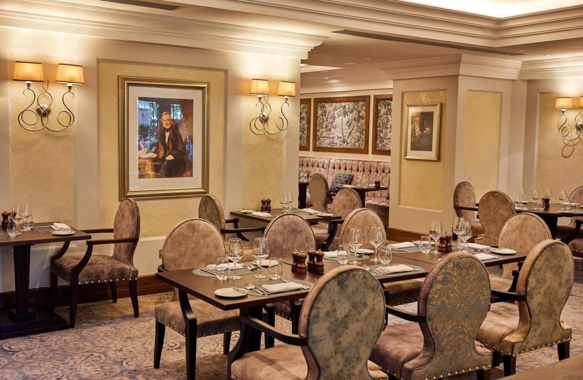 Hotell The Royal Horseguards Hotel, 4*