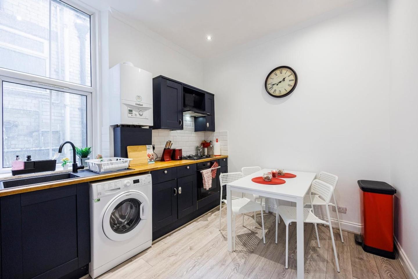 Appartement 12 Bed Charming And Bright Flat *