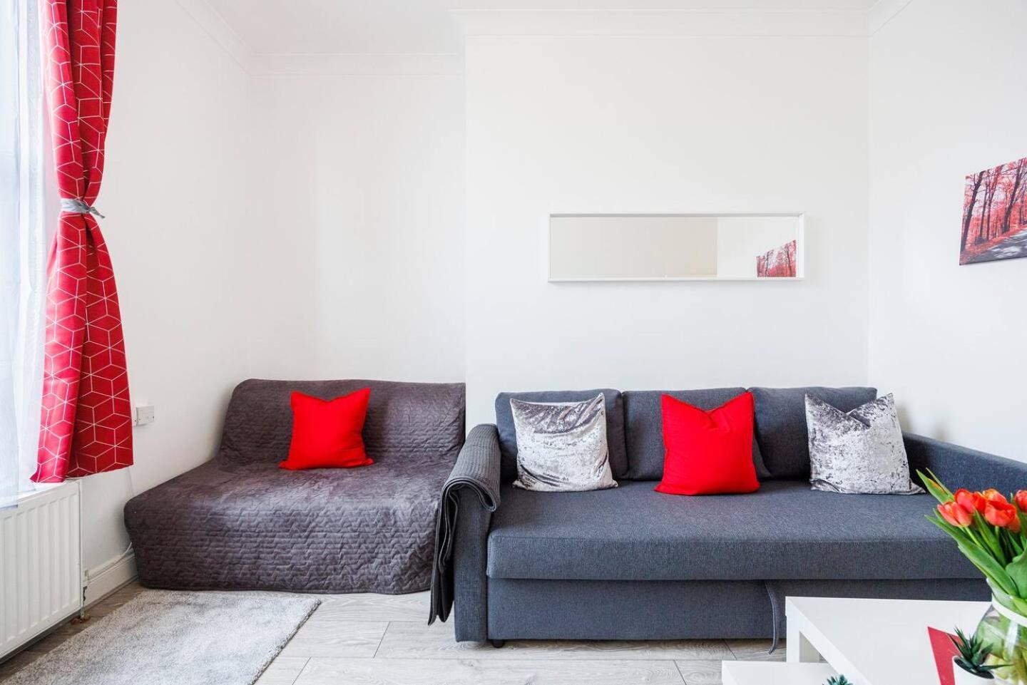 12 Bed Charming And Bright Flat * Londen