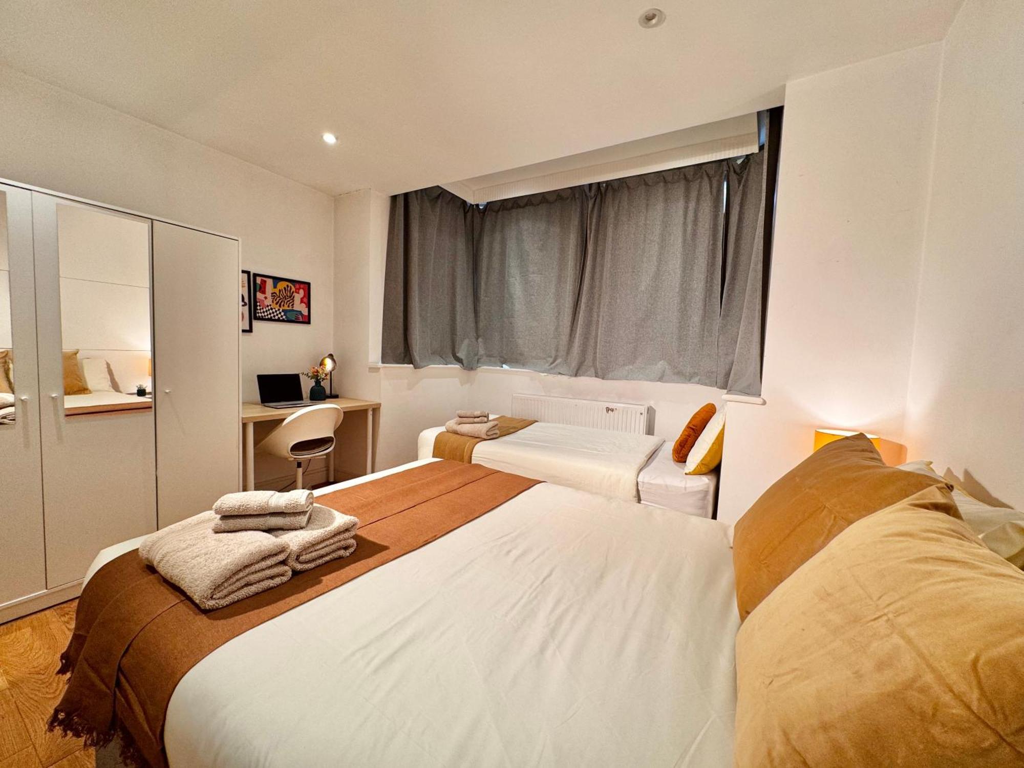 En-suites With Free Parking 30min To Gasthof