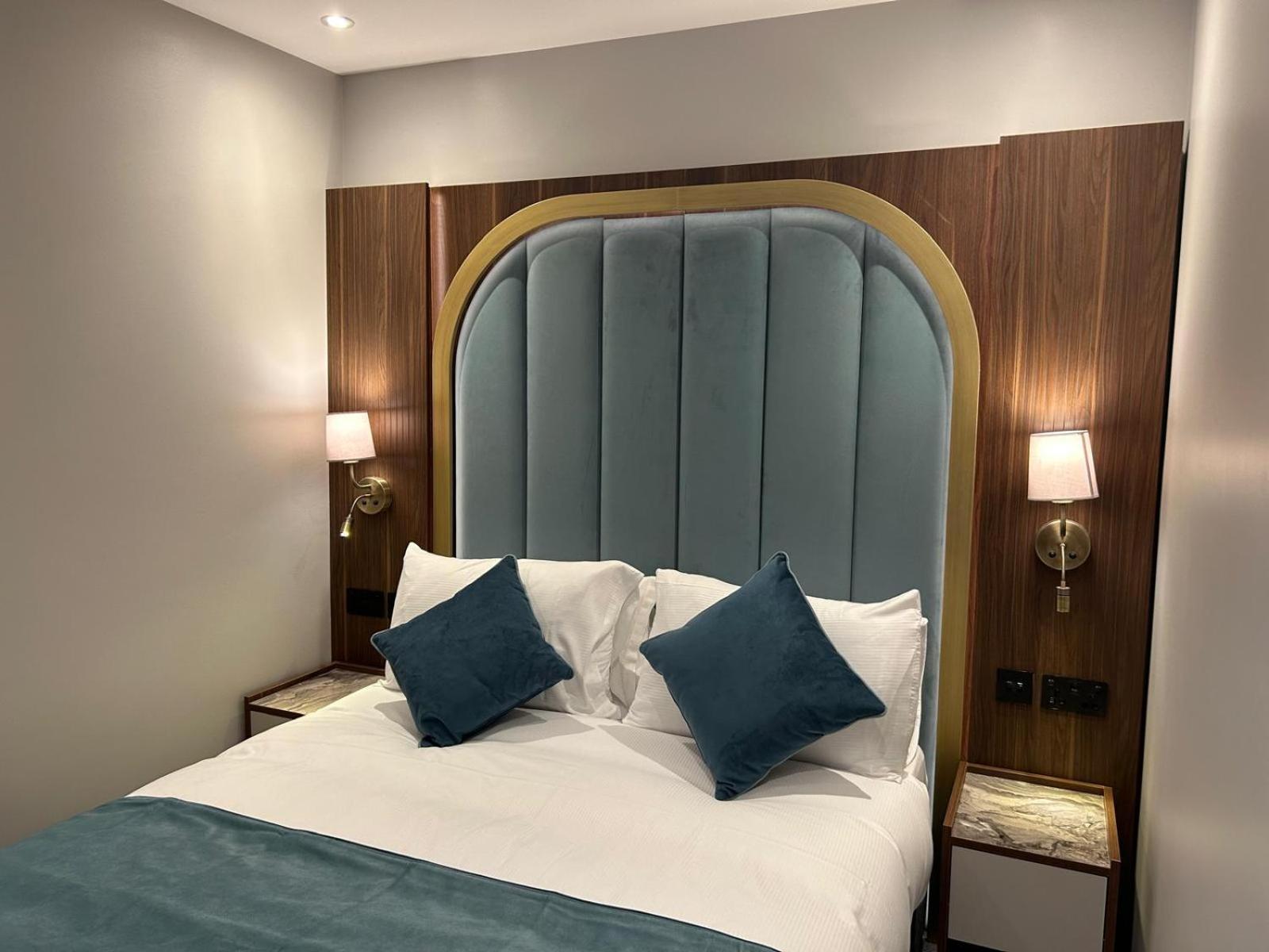 St Mark's - Merit Hotel 4*