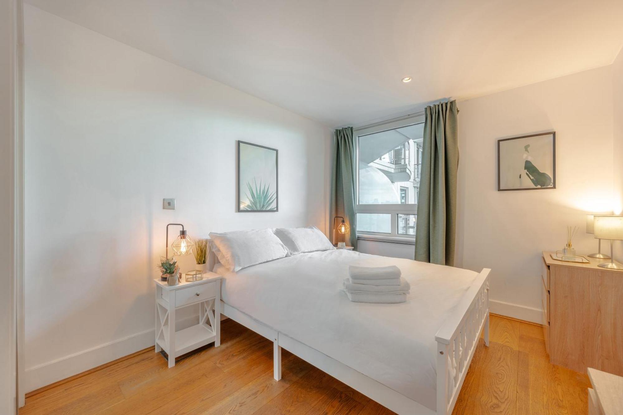 Appartement Riverside Balcony Apartments, 10 Minutes From Oxford Circus Londen