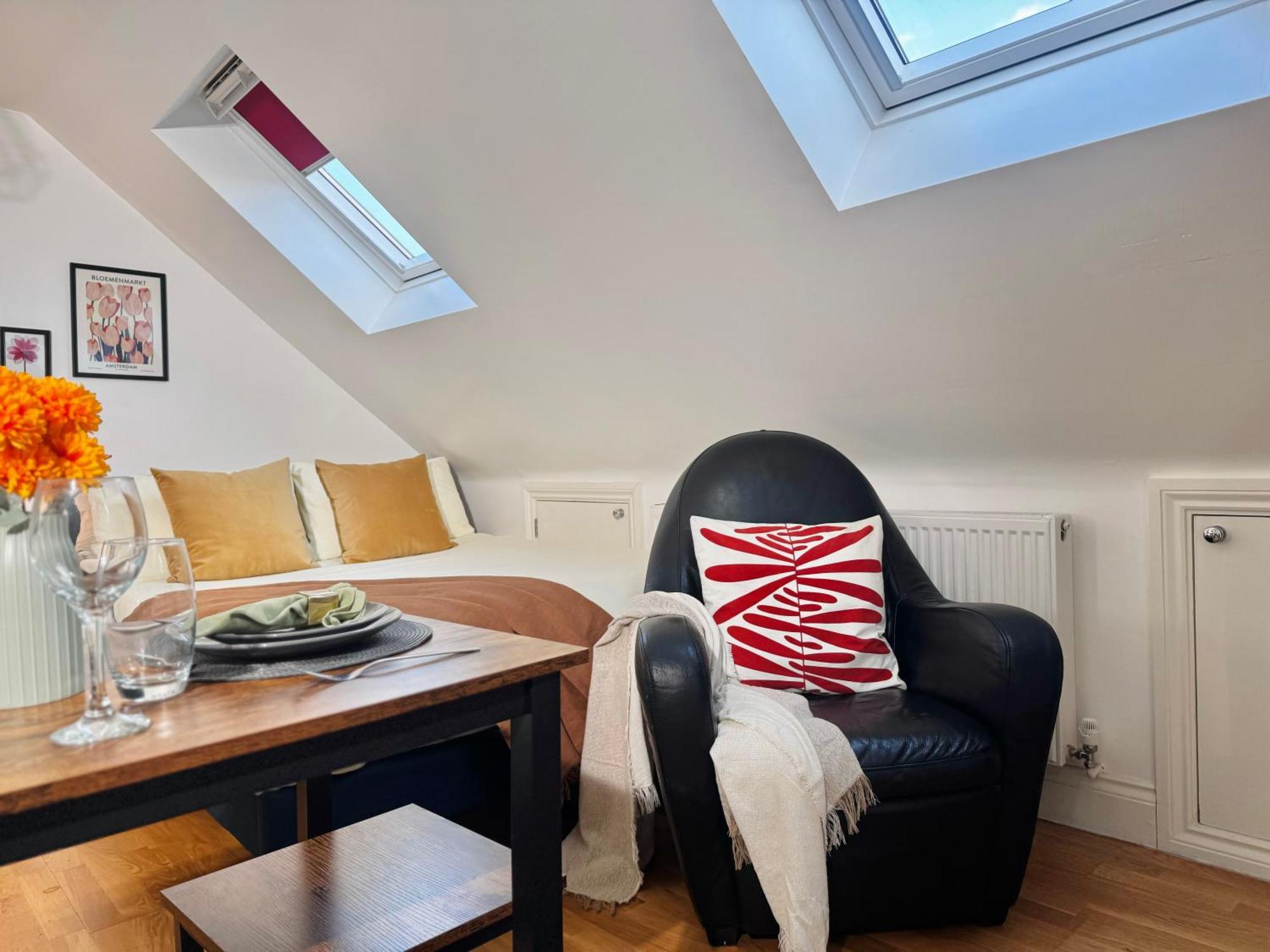 Leilighet Ideal Loft 30min To London