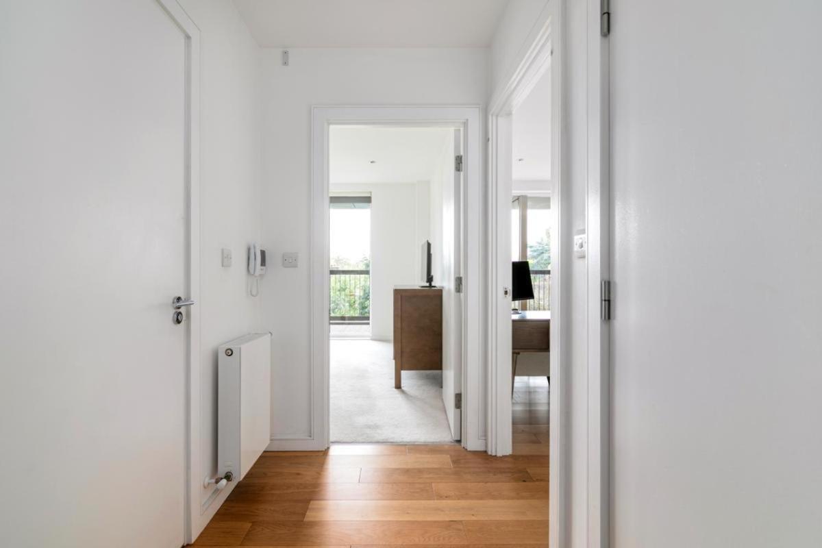Brilliantly Connected 1bd Flat By Clissold Park Leilighet