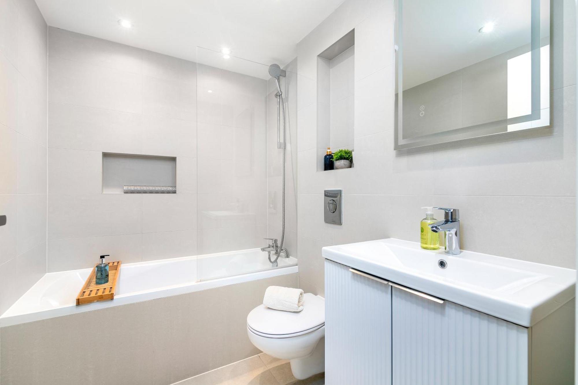 Appartement 2 Bed Flat 10 Min From Notthing Hill! Londen