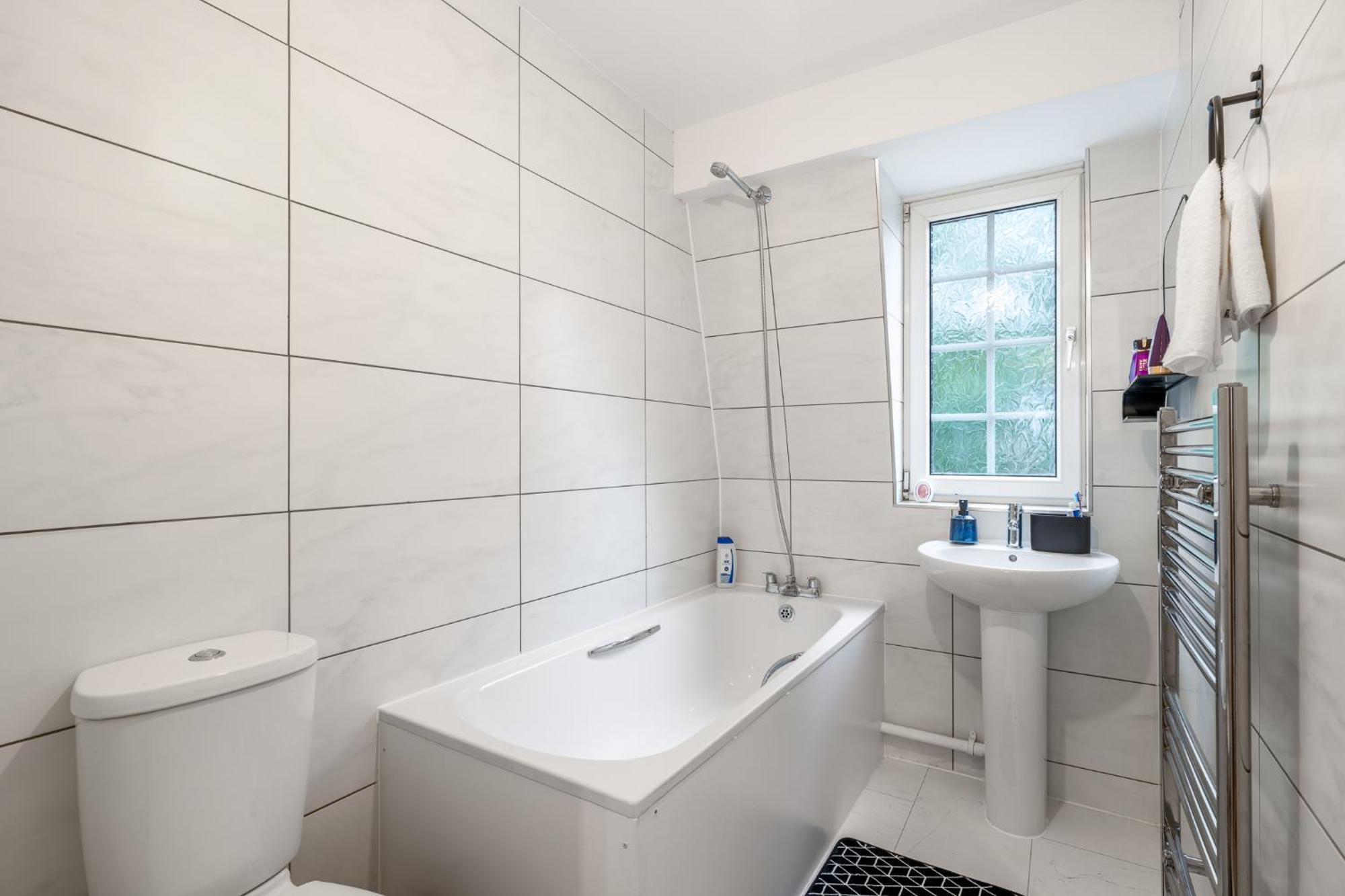 Hébergement de vacances Wilkinsons Home-free Parking, Perfect For Contractors & Weekend Getaways, Near Airport & Excel