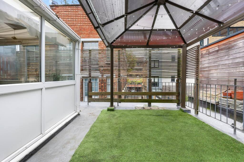 Appartement Two-bedroom Short Term & Flexible Renting Hackney With Free Wifi And Roof Terrace!