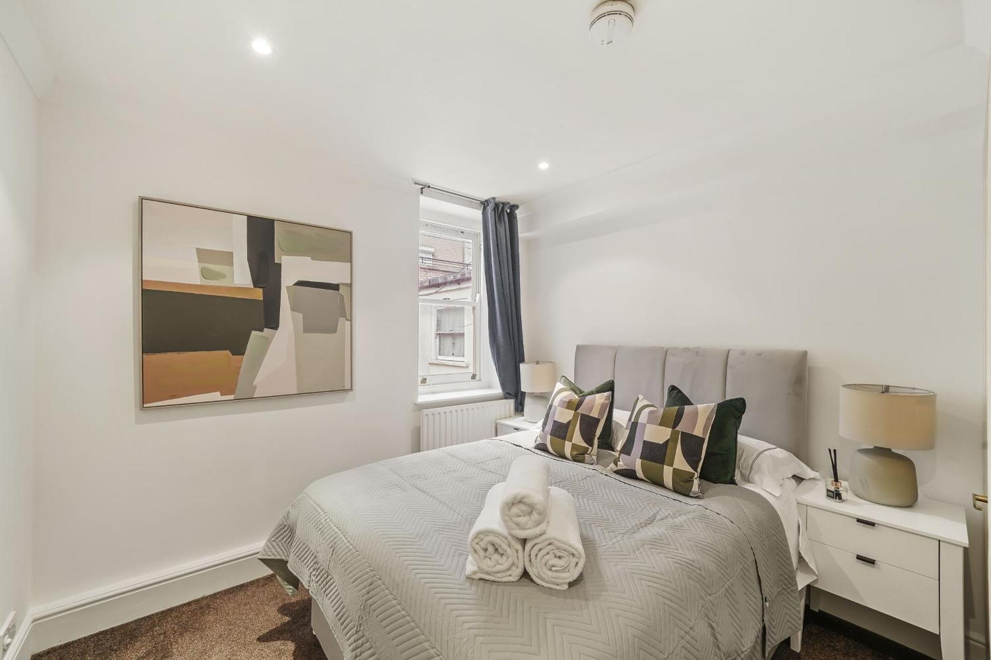 1br & 2br Apts By Livestay Short Lets & Serviced With Free Wifi Lejlighed *