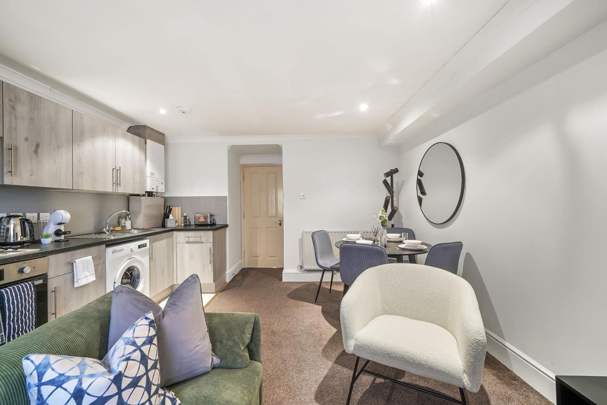 Lejlighed 1br & 2br Apts By Livestay Short Lets & Serviced With Free Wifi *