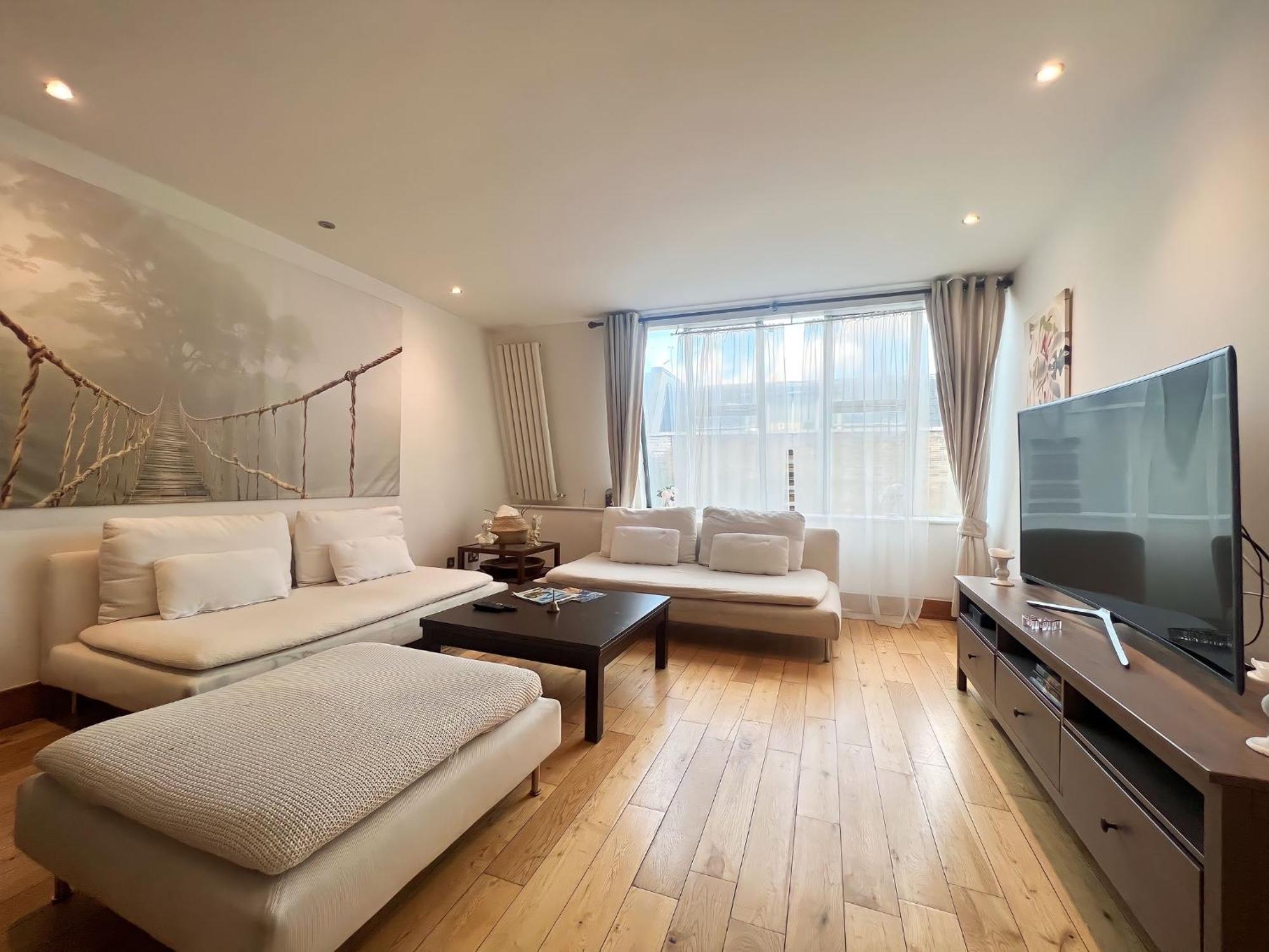 Kensington Luxury Residential Apartment