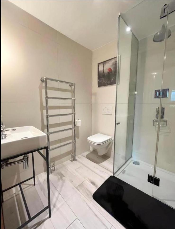 Kensington Luxury Residential Apartment London