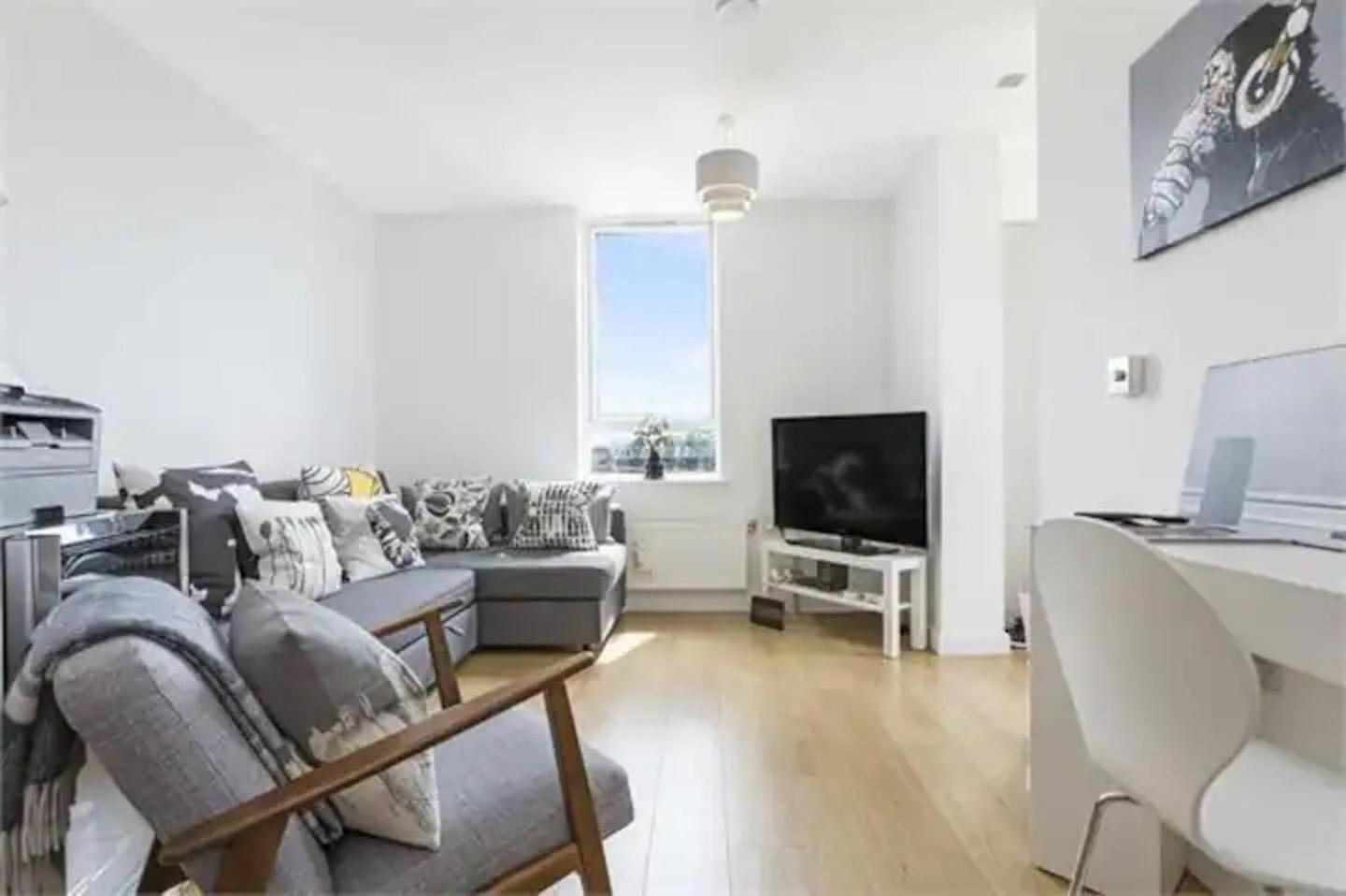 Appartement 2-bed Terrace Flat Close To Tower Bridge Londen