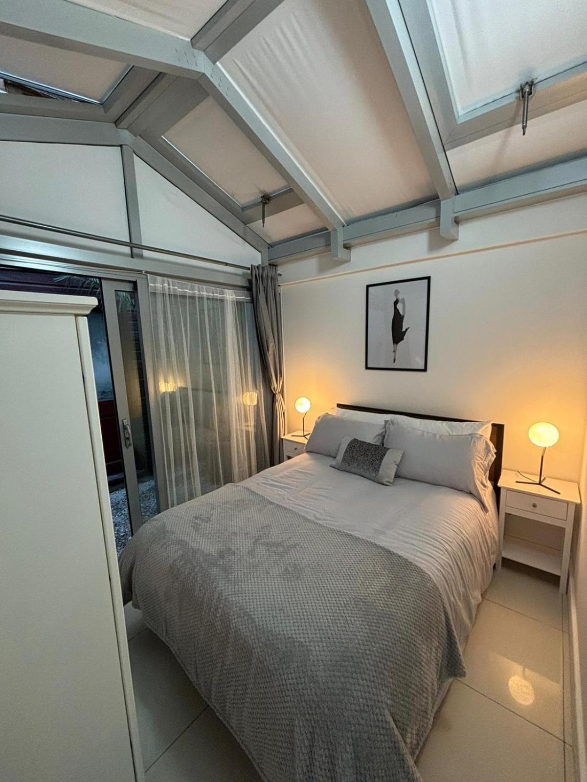 Modern Flat In Angel London