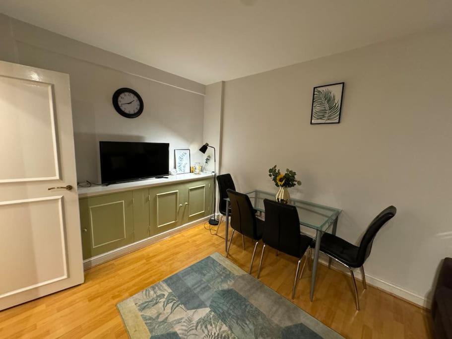 Amazing 2 Flat Bedroom In Chelsea Appartamento