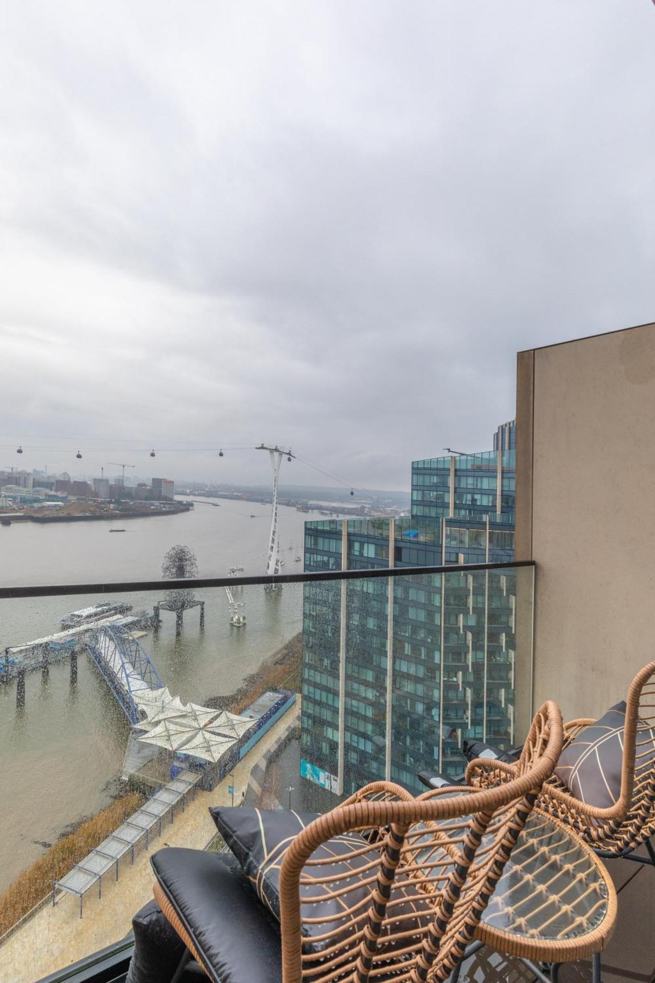 Leilighet Ravishing 1bd Flat - 2 Minute Walk From The O2! *