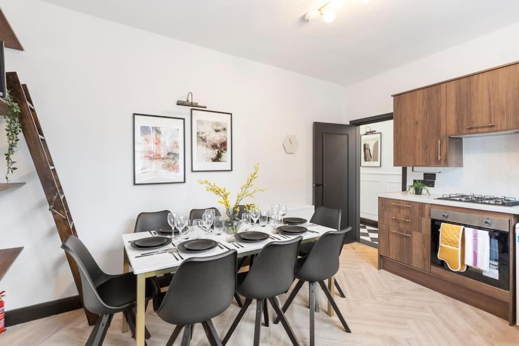 Trendy Mare Street 3 Bed Next Hackney London