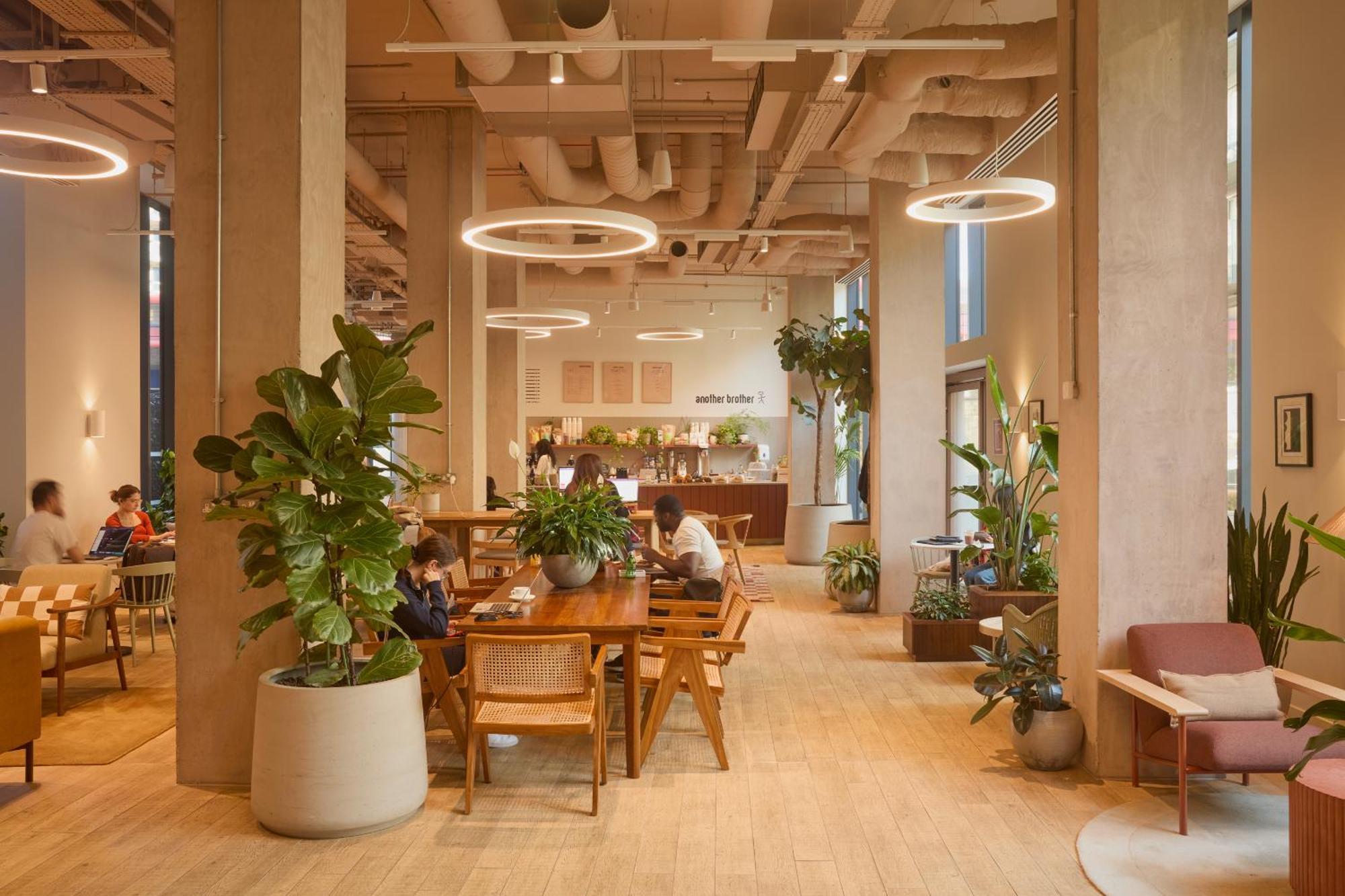 Aparthotel Ark Canary Wharf 4*