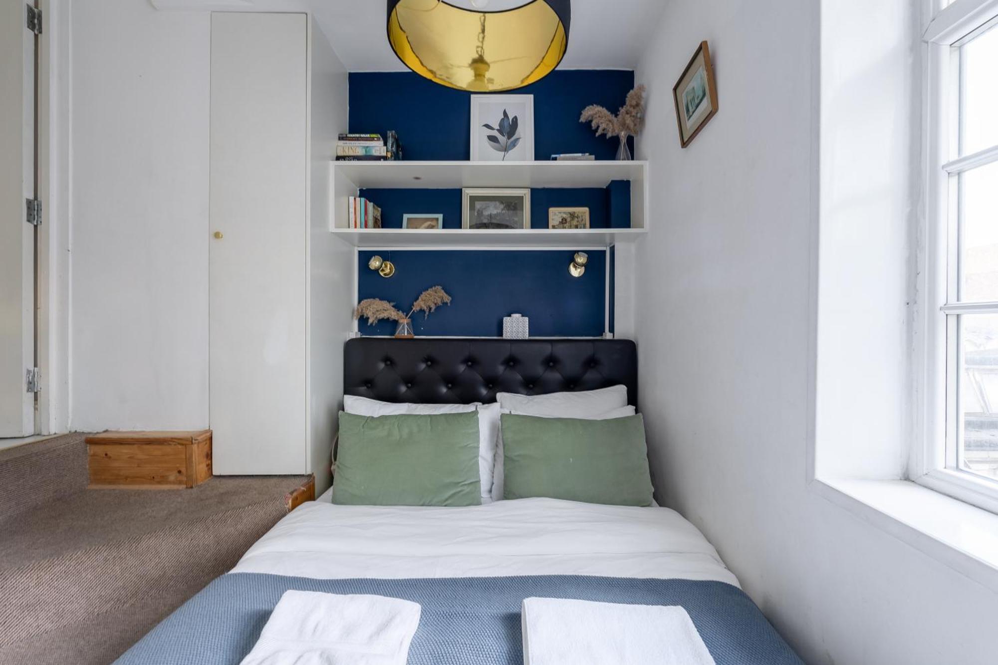 Leilighet West Flat With Balcony