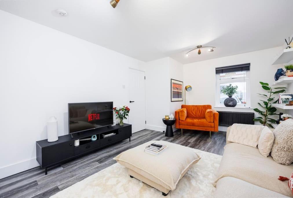 Appartamento Stylish 3-bed East Contractors Parking Sleeps 5 Near Excel *