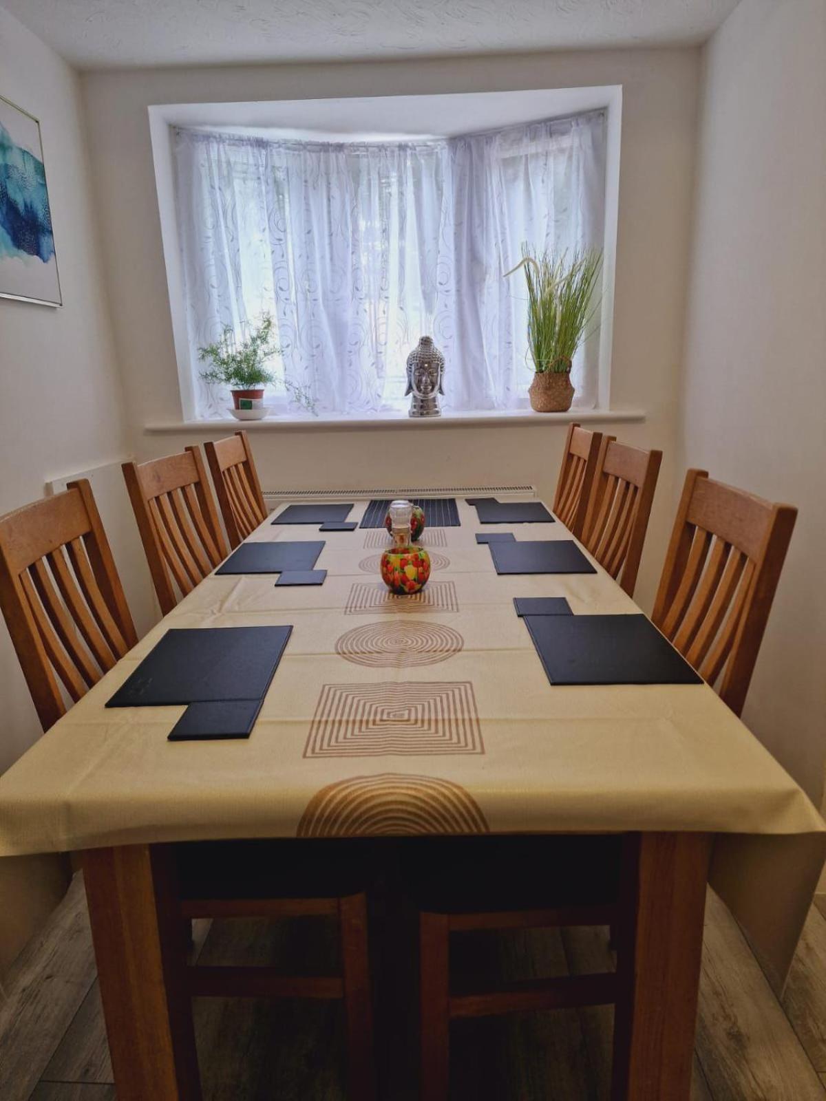 Modern 3 Bedroom - Docklands Londen
