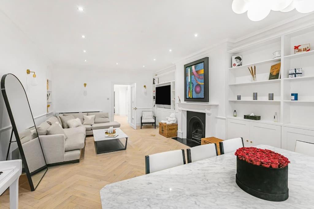 3-bed Next To Harrods With Underfloor Heating Appartement