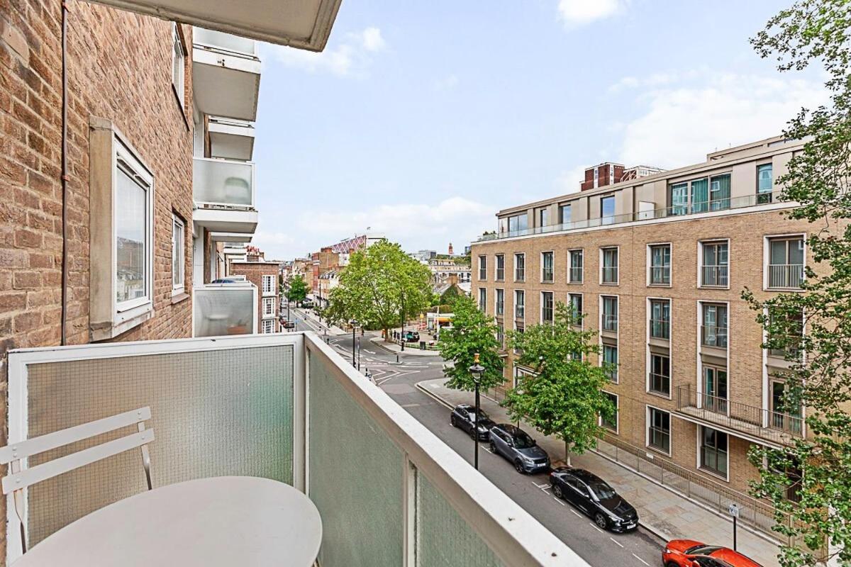 Relay Belgravia 23 * London