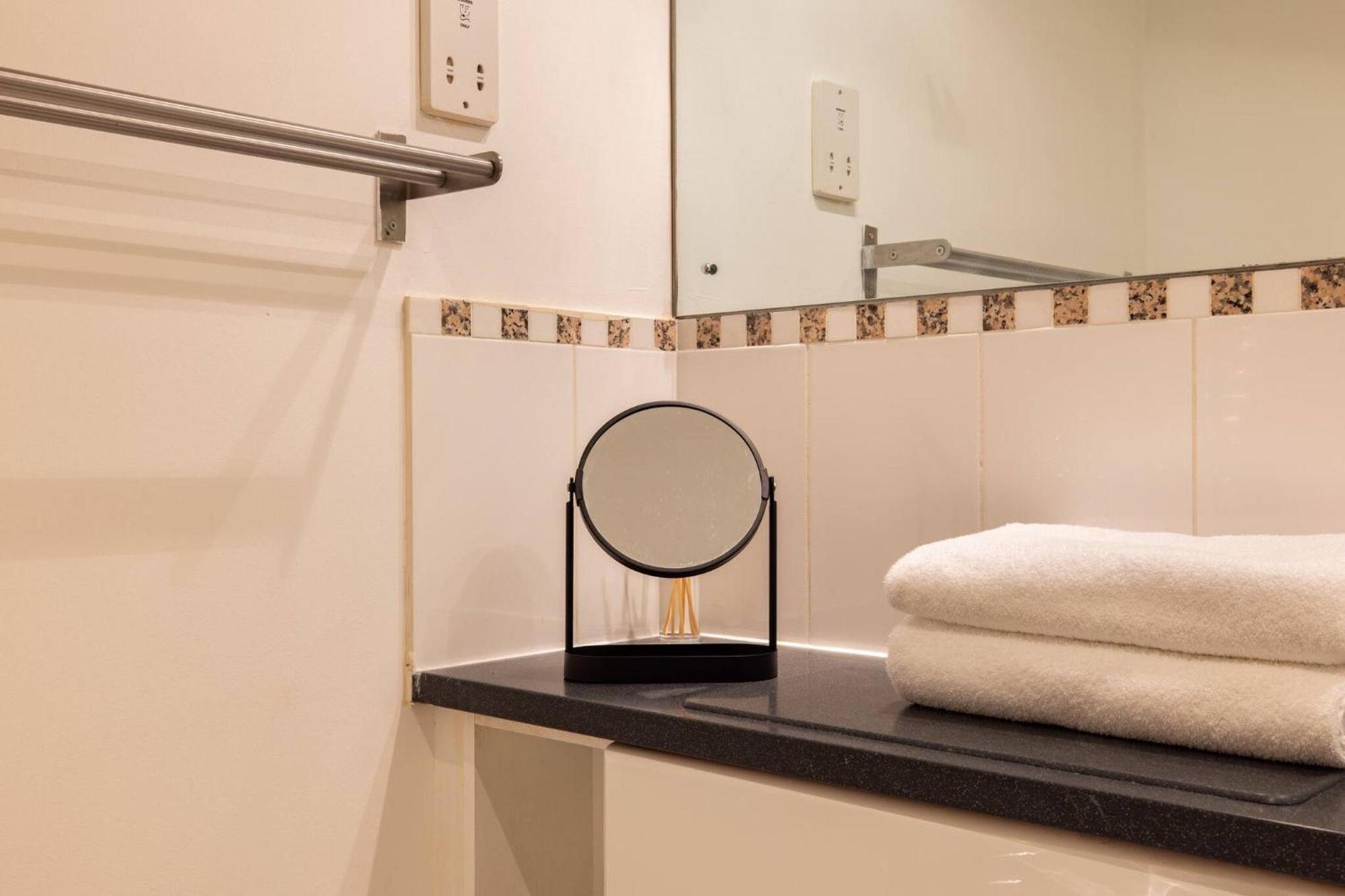 Apartment Wild Roses Service - East India