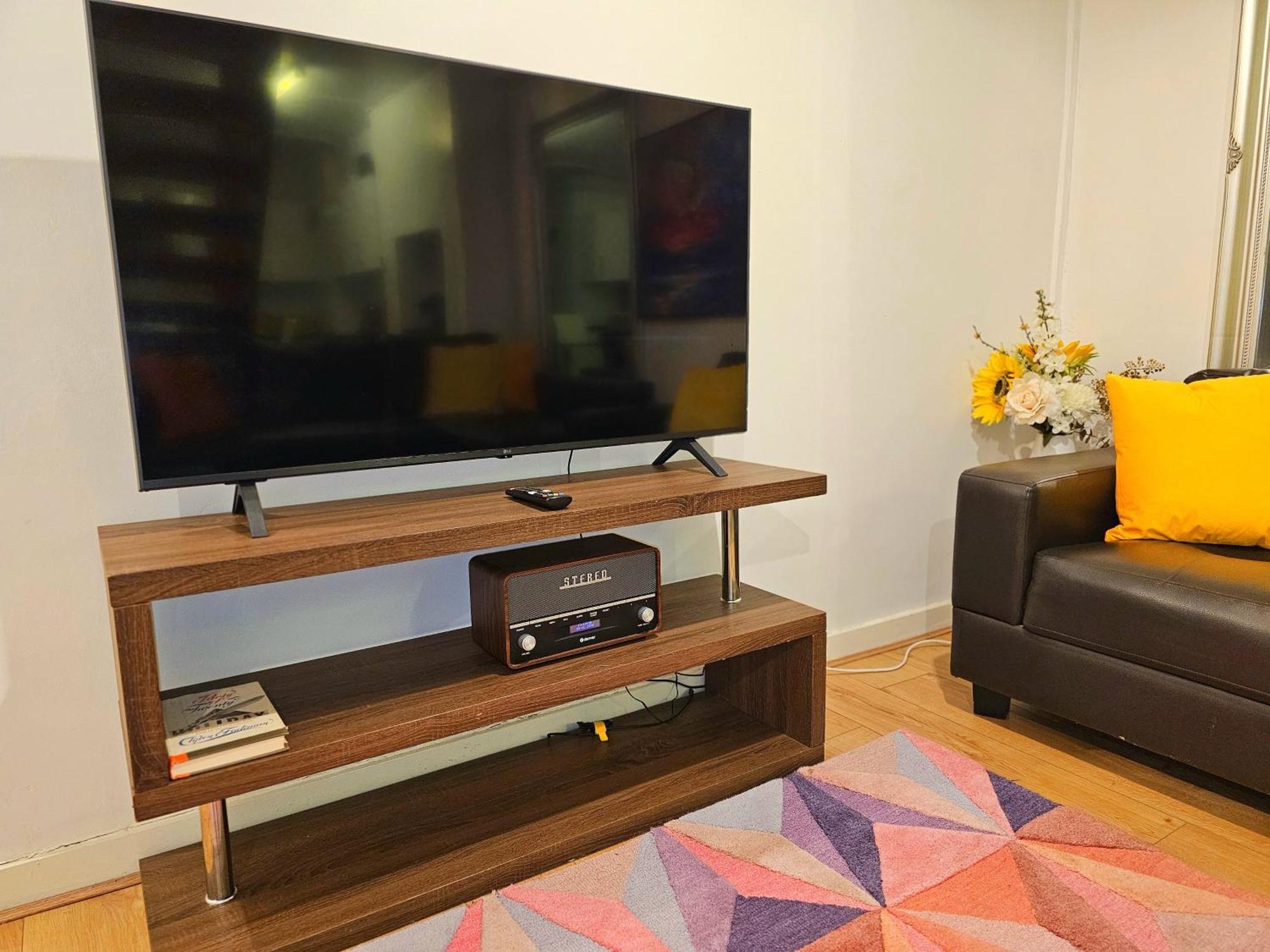 Duplex With 3 Bedrooms And Large Sofa-bed Back Patio, Near Angel And King's Cross Station Appartement Londres