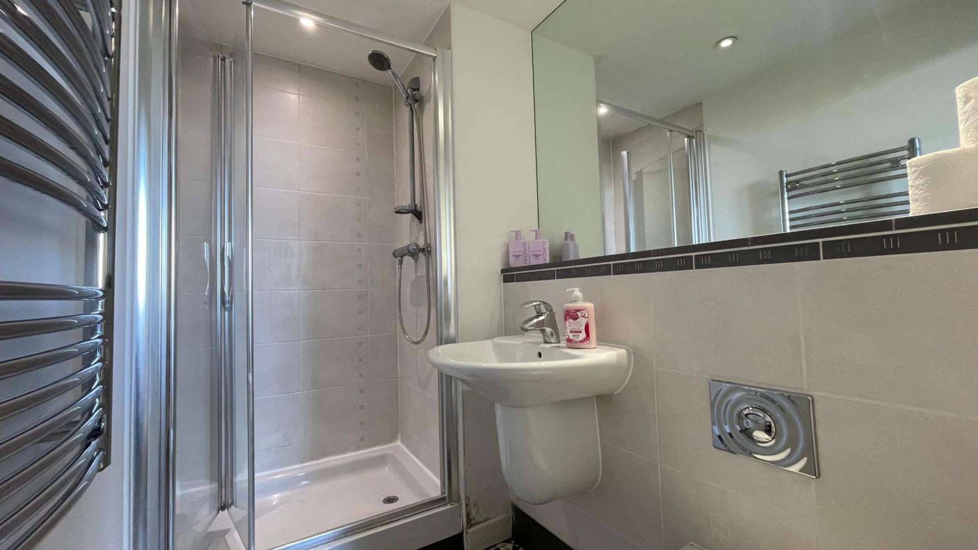 Appartement Stratford 2 Bedroom With 2 Bathrooms & Great Links *