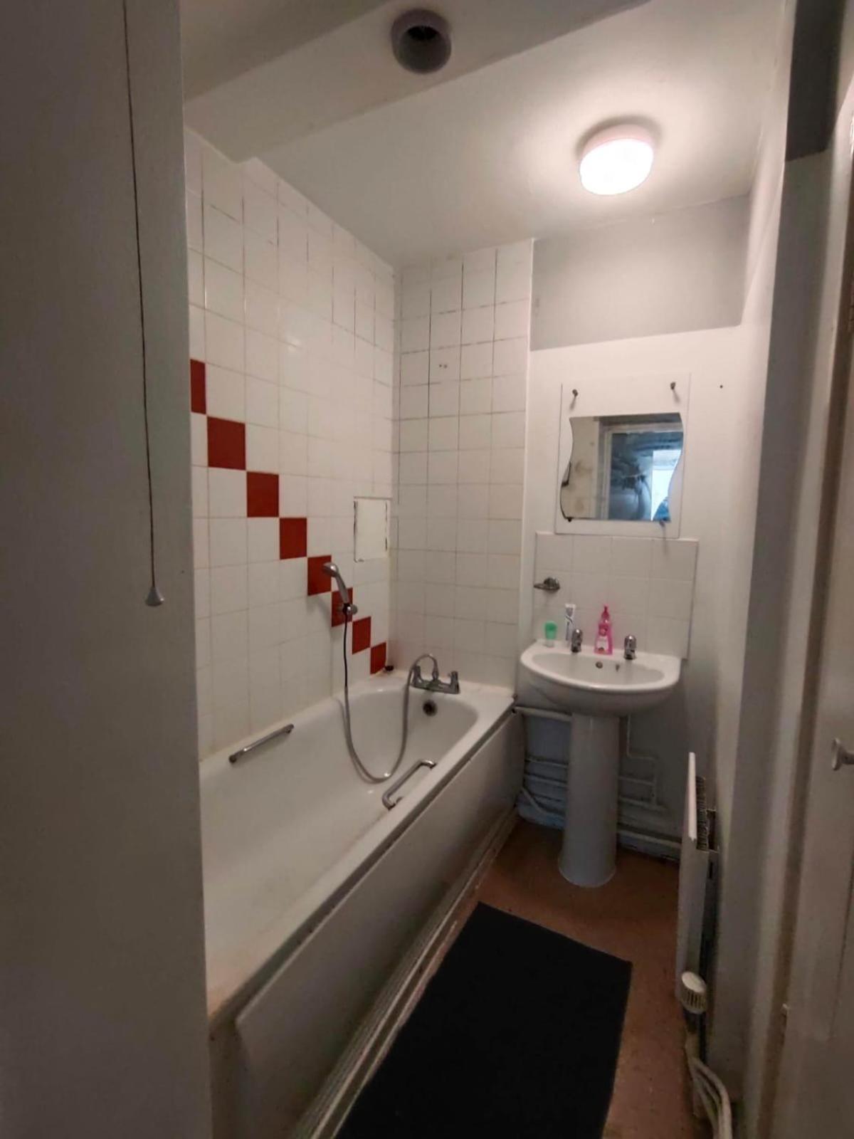 Accommodatie bij particulieren Canary Private In Shared Flat Great Balcony View Londen