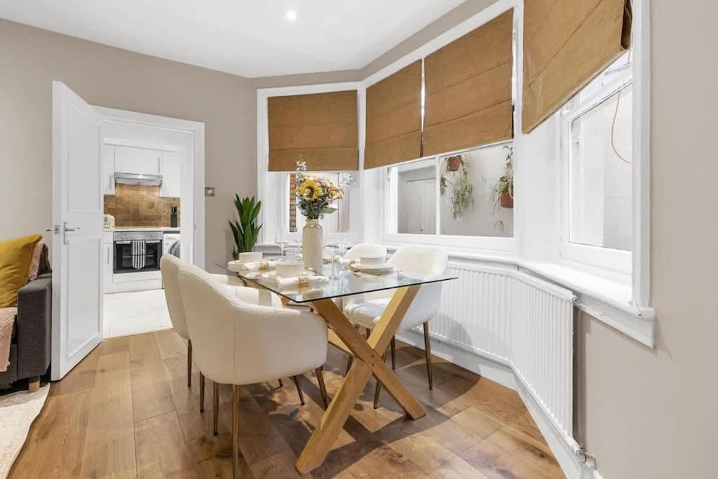 Lägenhet Elegant 2 Bedroom Flat In Prime London
