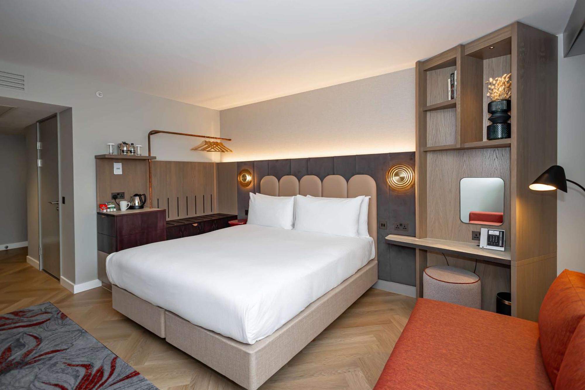 Doubletree By Hilton - Tower Of 4*