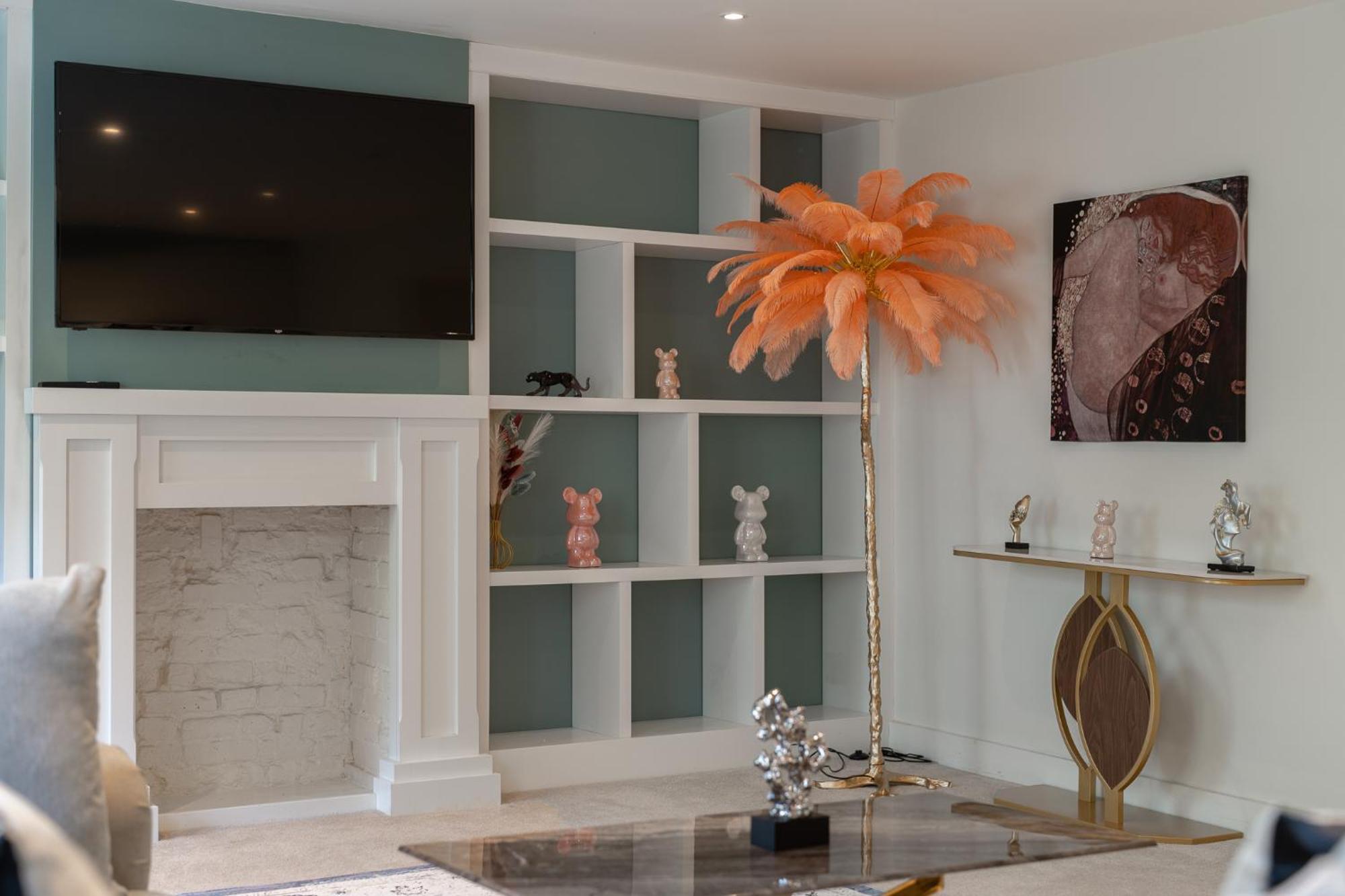 Leilighet Huge 200sqm Luxury 3-bedroom Mews